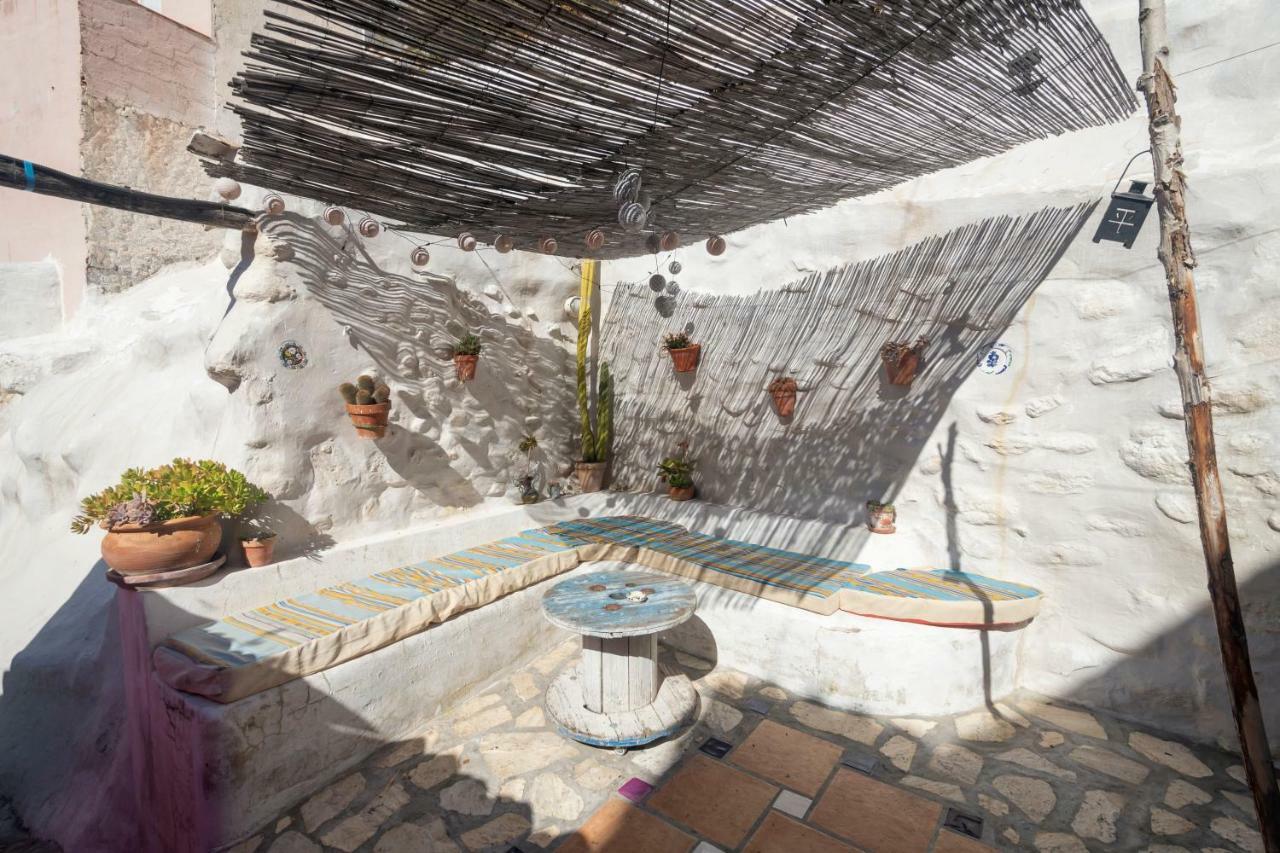 モナチル Casa Cueva Muntasalヴィラ エクステリア 写真